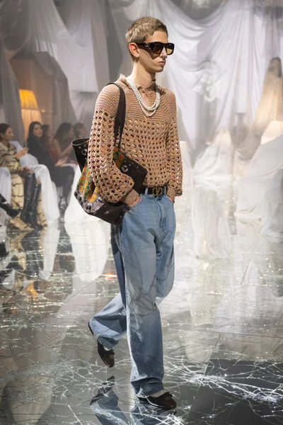 Look 20